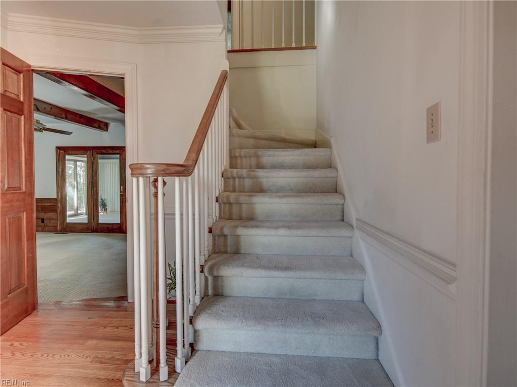 3017 Lord Bradford Court