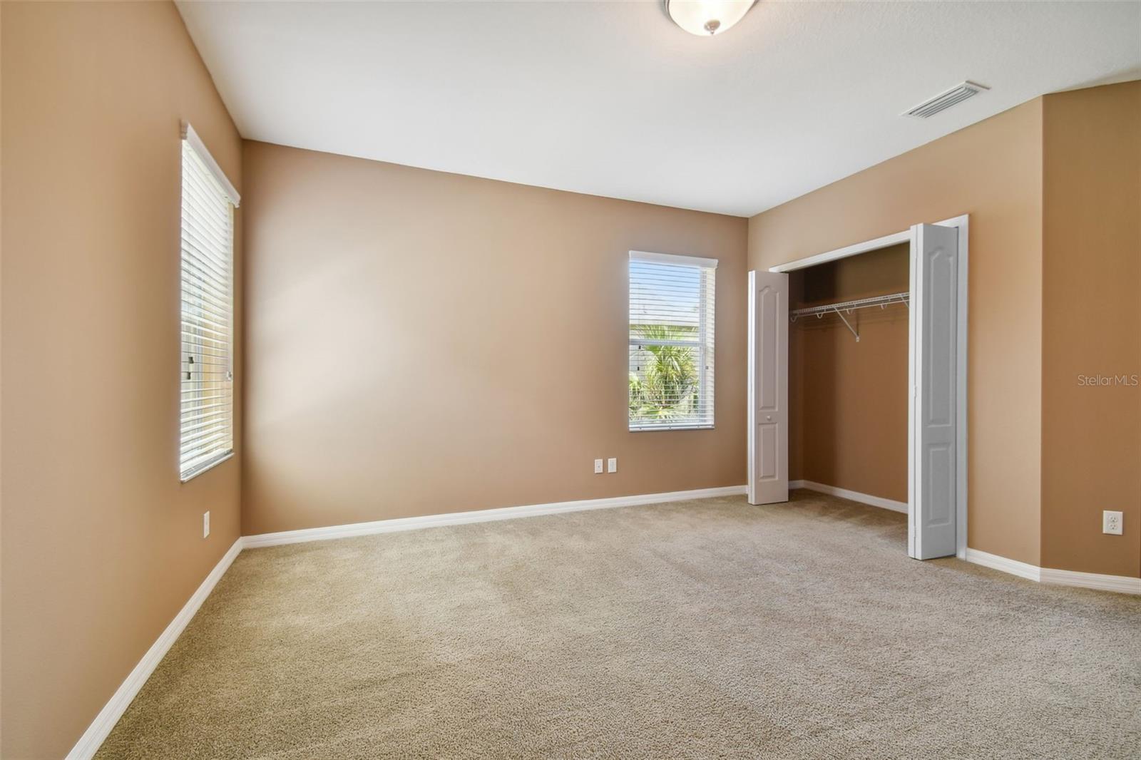 11224 Roseate Drive