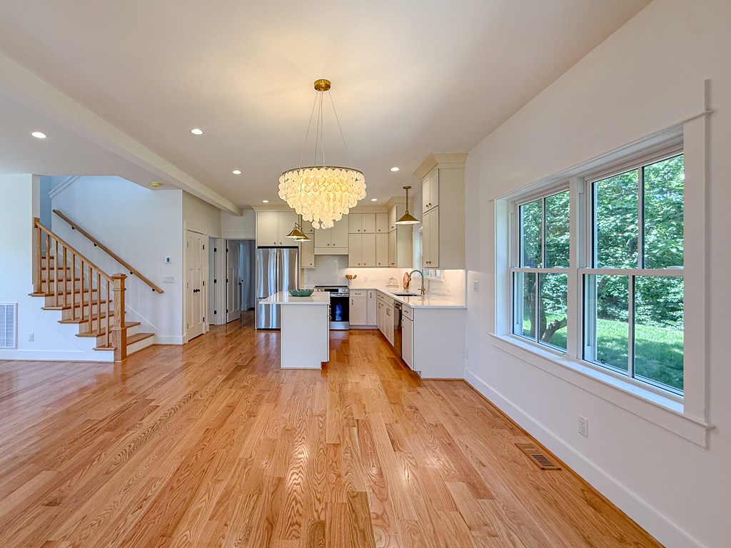 714 Monroe Ave 32