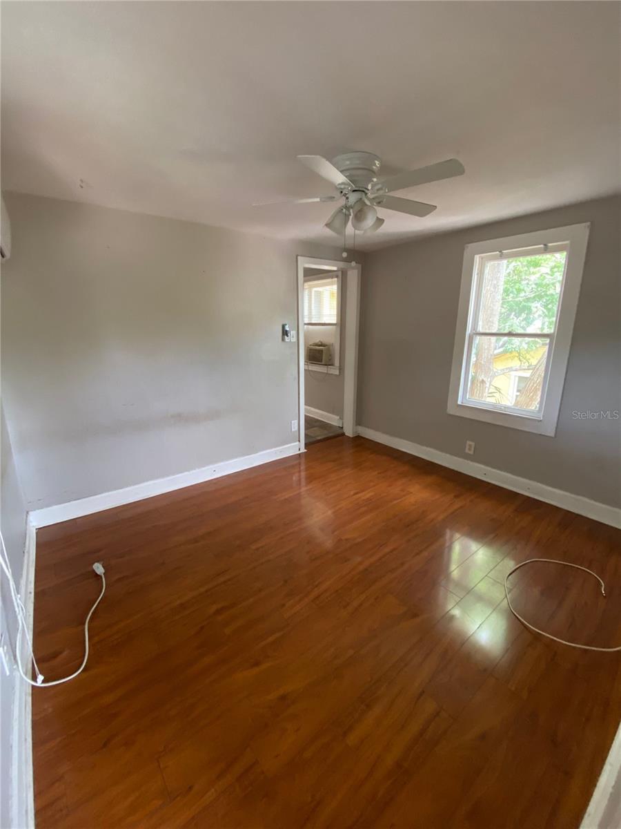 2235 Florida Avenue S