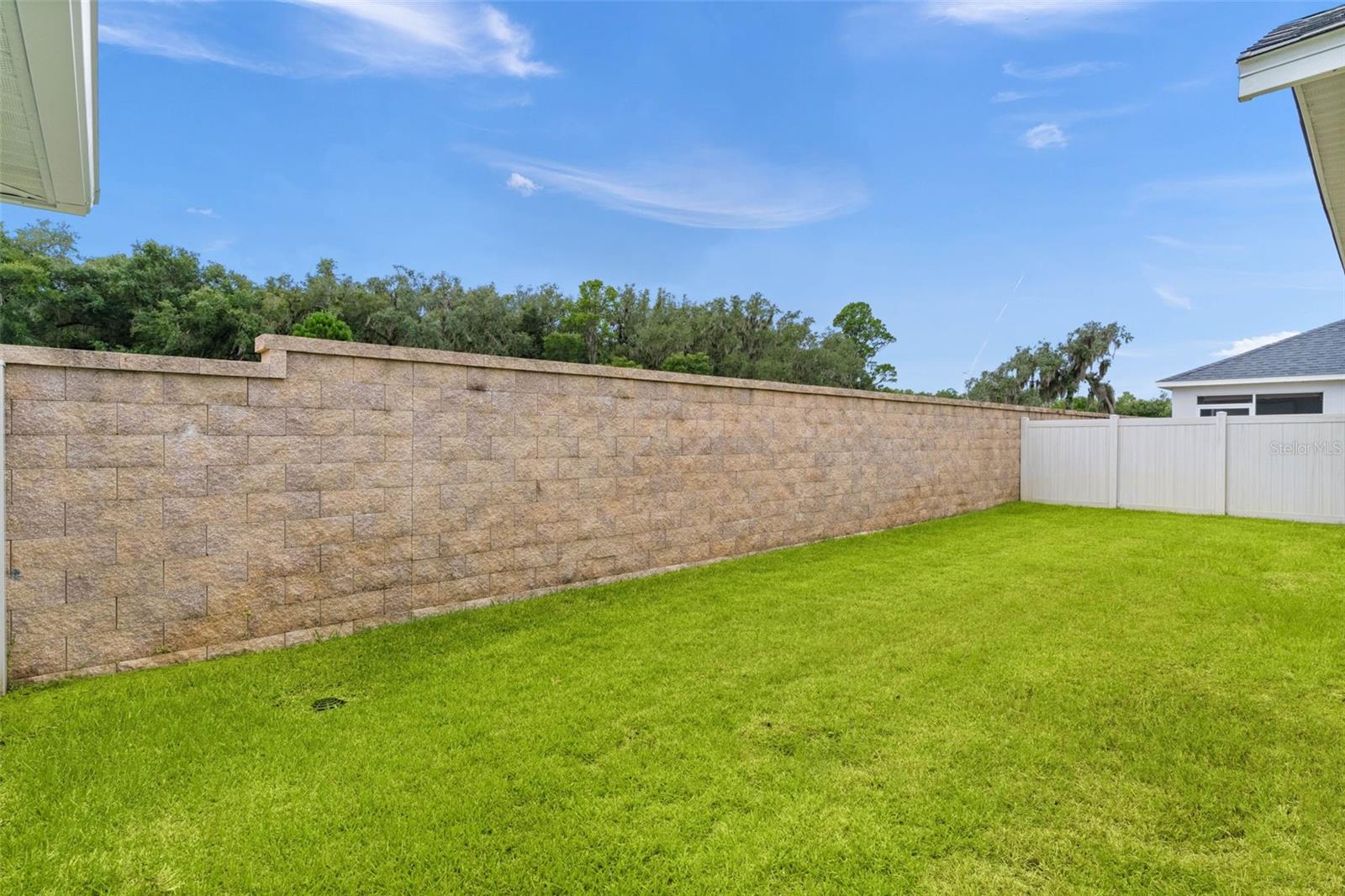 3116 Monument Way