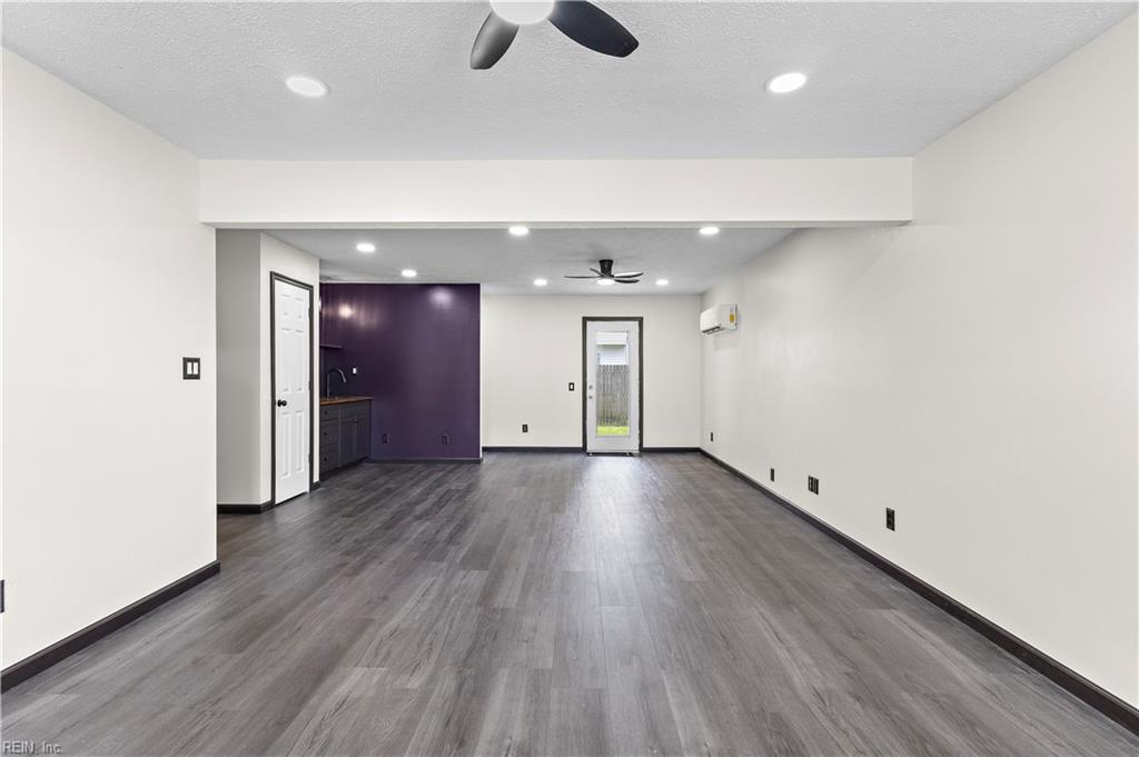 2401 Timber Run