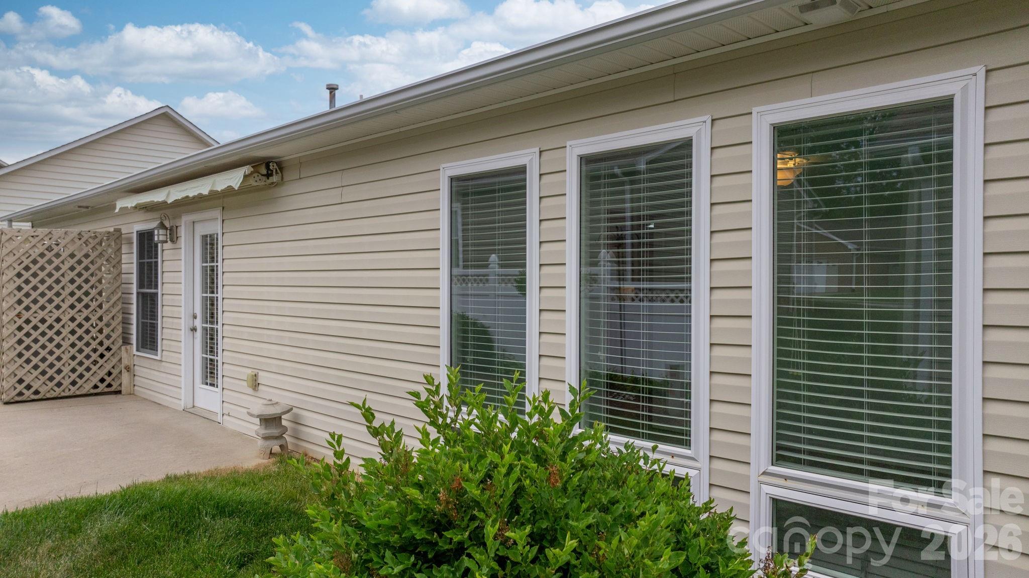 1268 Wexford Village Circle NE