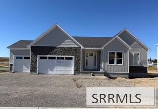 668 Pine Ridge Ln4-6 