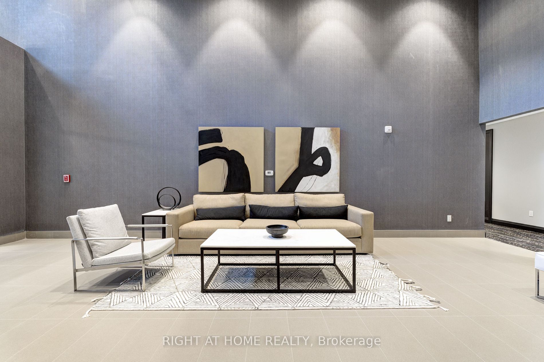 460 Gordon Ave 610