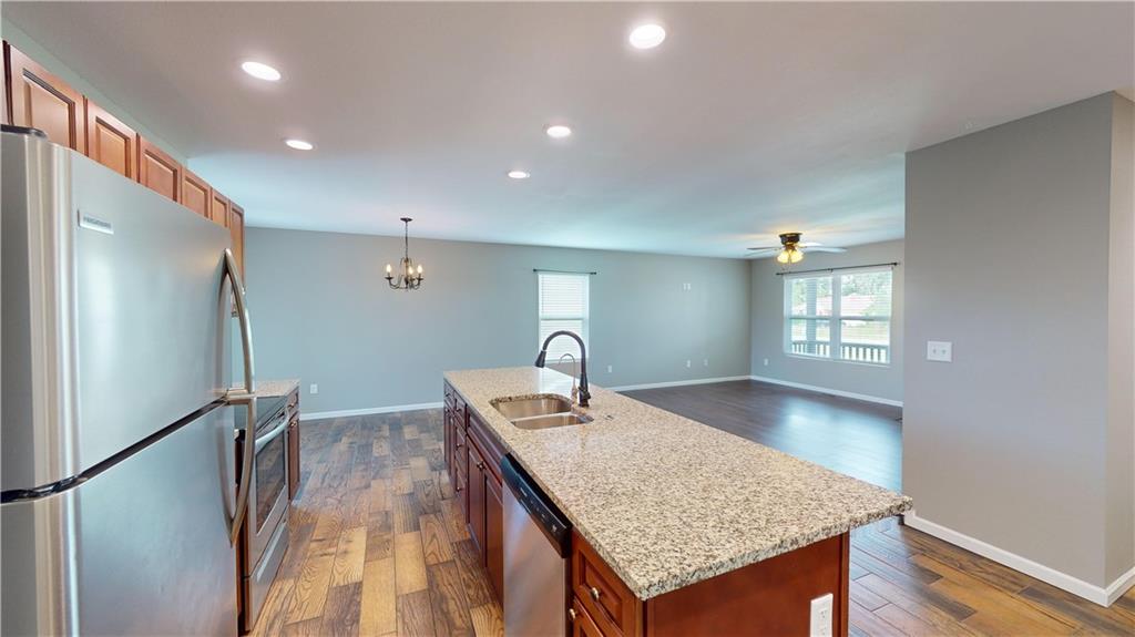 723 Meadow Lane
