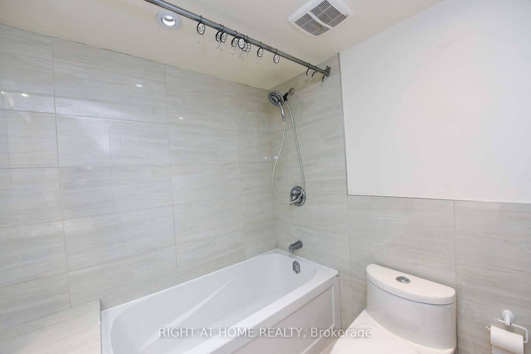 31 Griggsden Ave Lower