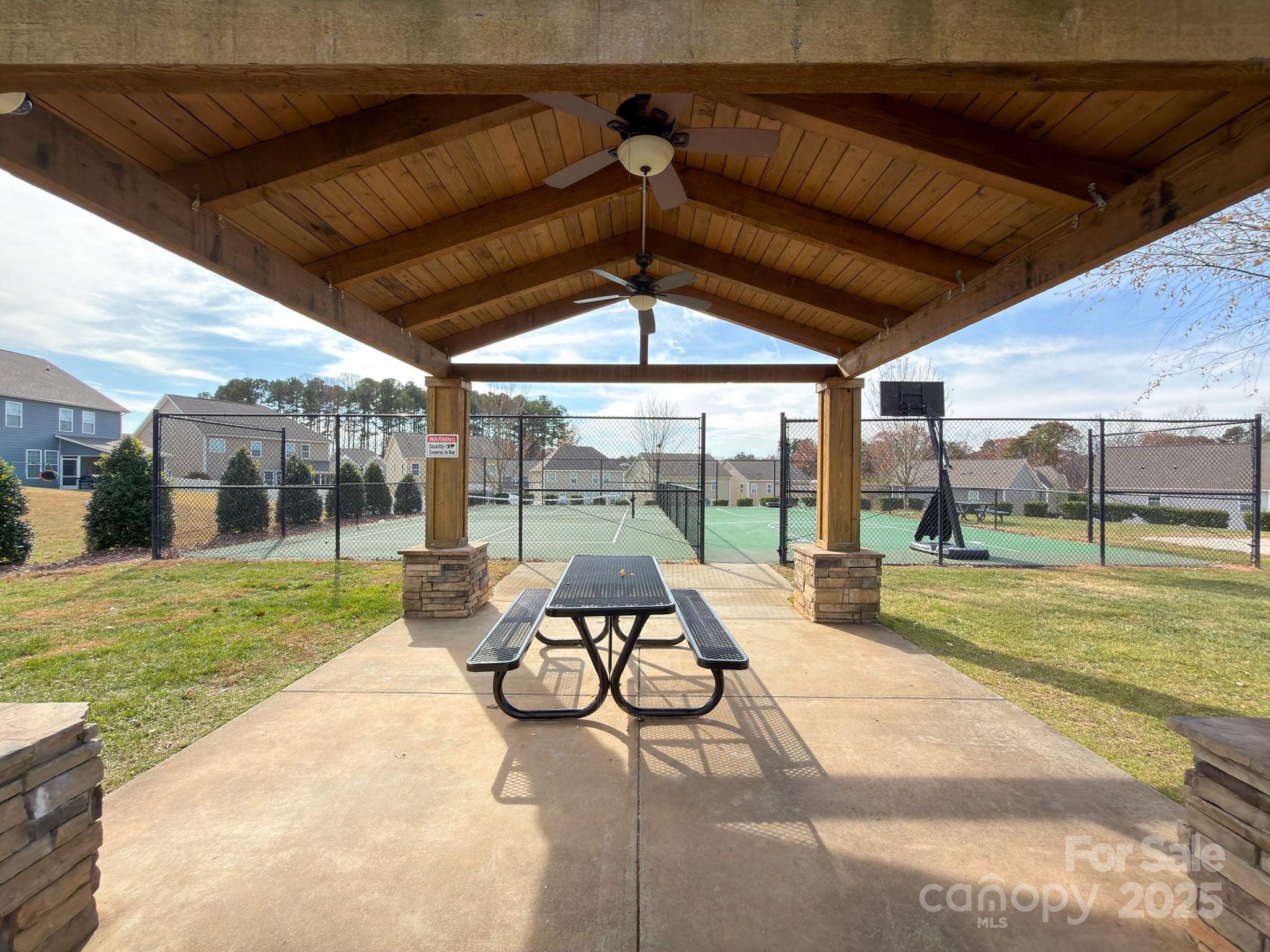 3692 Summer Haven Drive