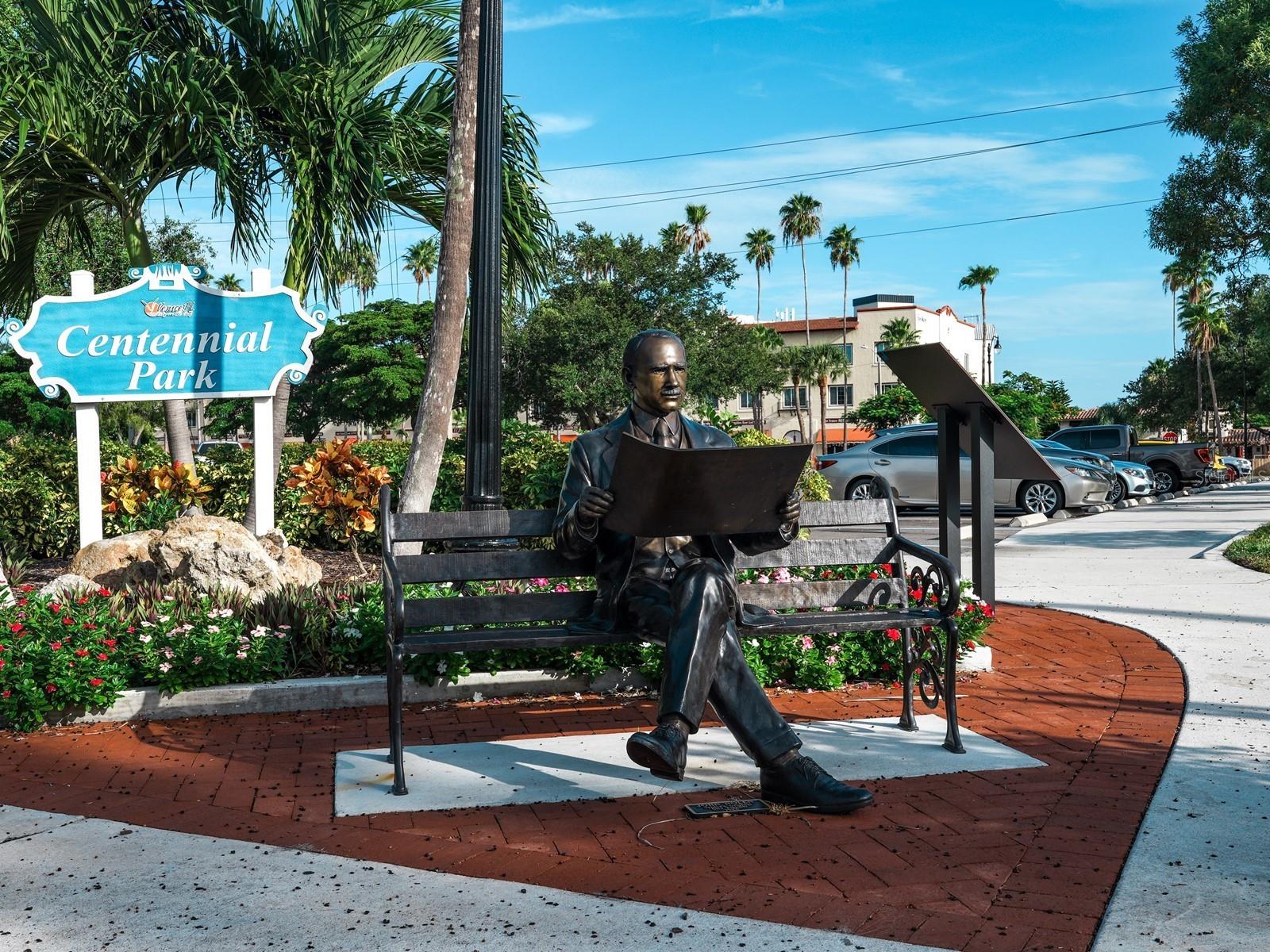 501 Tamiami Trail N 201