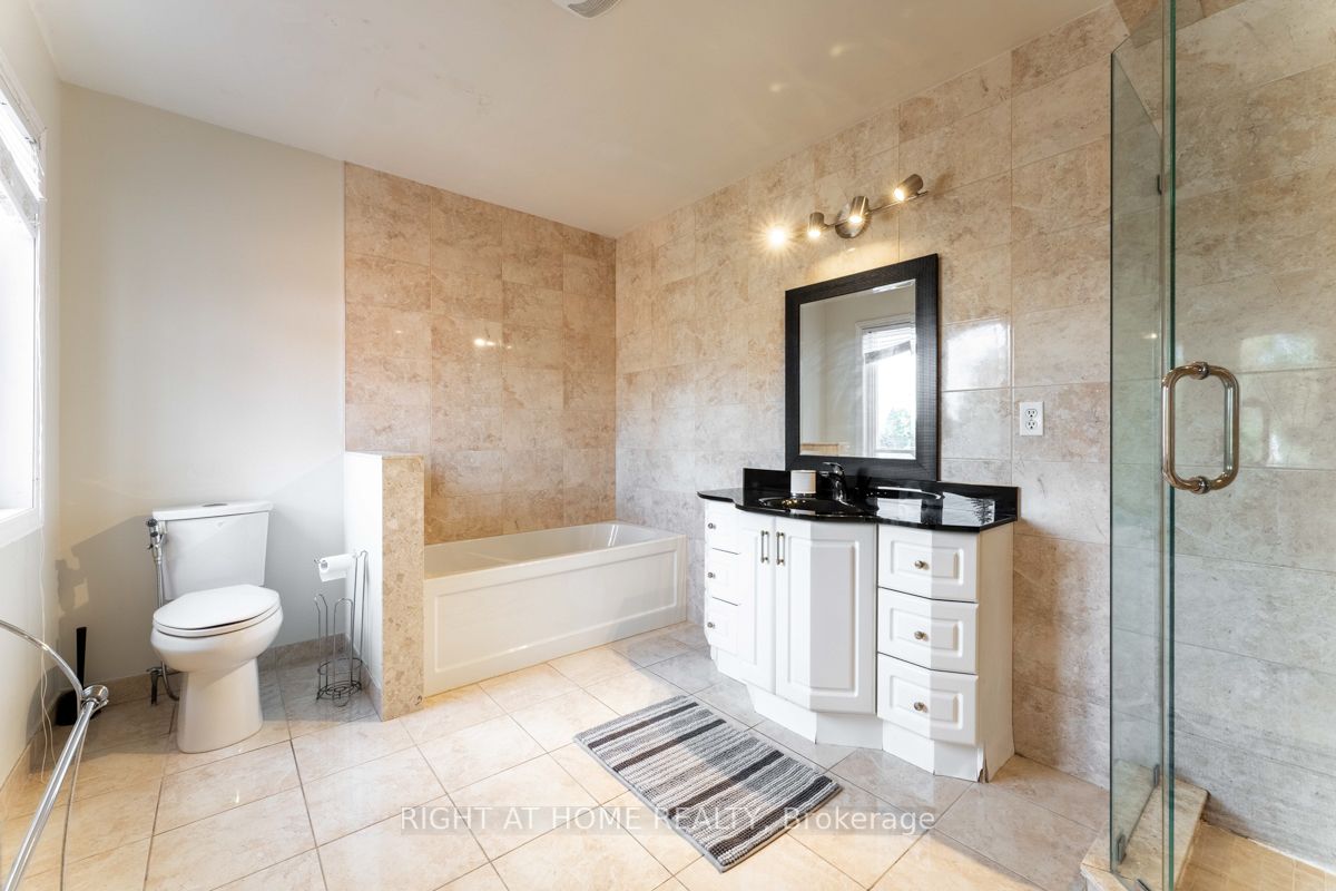 4012 Colonial Dr
