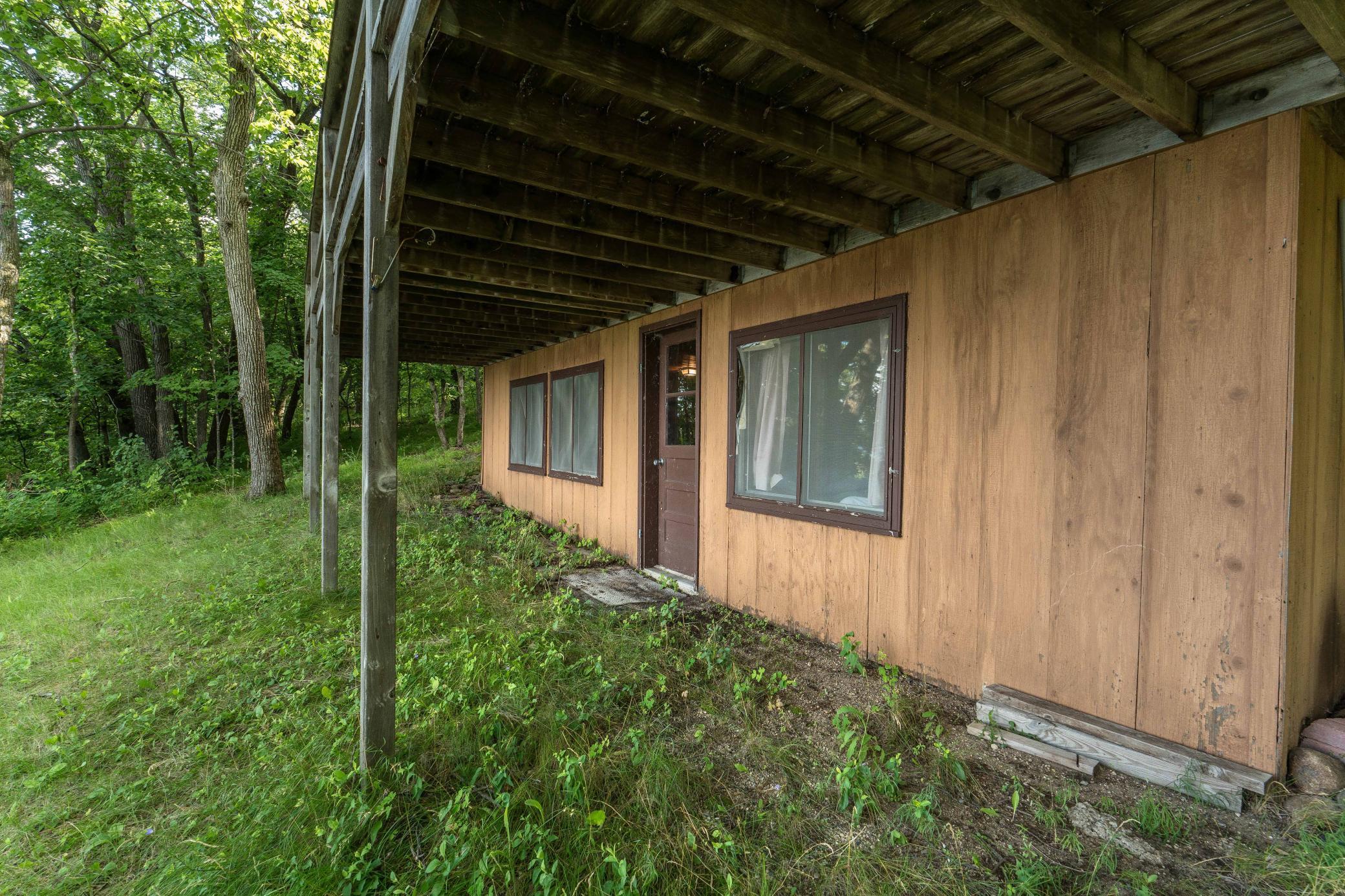 39060 Peninsula Lane