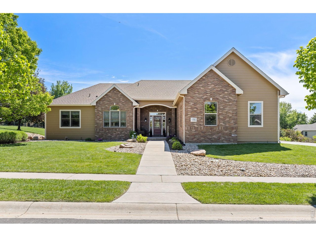 1190 Trails End Ct