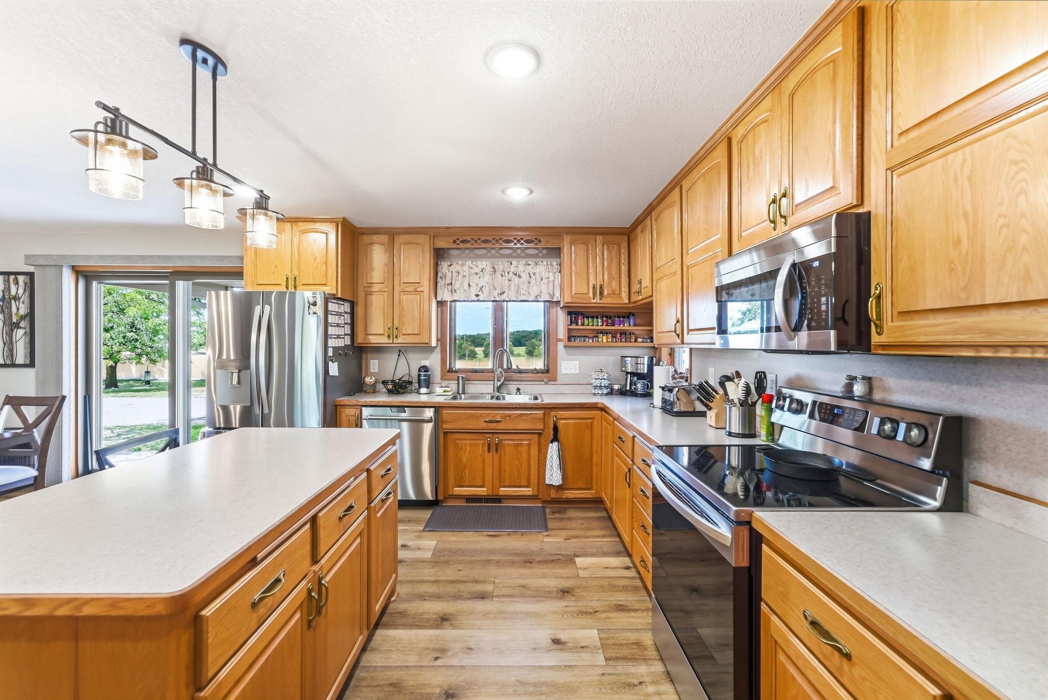 9422 County Road 138