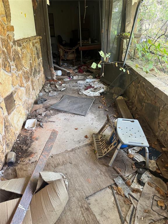 Motivated seller! Property includes two homes (9301 Anderson and 9315 Anderson) with 10 acres total. Price is for both. Both houses are not in livable condition but can be saved or removed to build a new home. This property significantly under retail price due to the repairs needed. It would be a great investment as both homes together would be valued at around $750k - $850k combined once remodeled based on recent comps. Property is sold as-is. Seller is licensed agent in state of Oklahoma #170512.