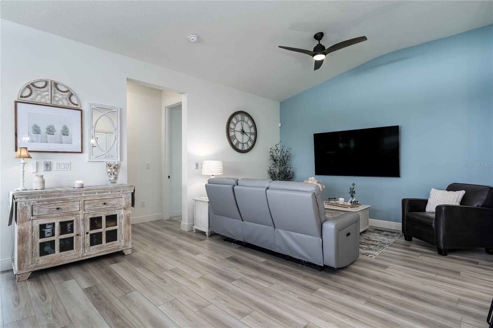 9577 Sandy Bluffs Circle