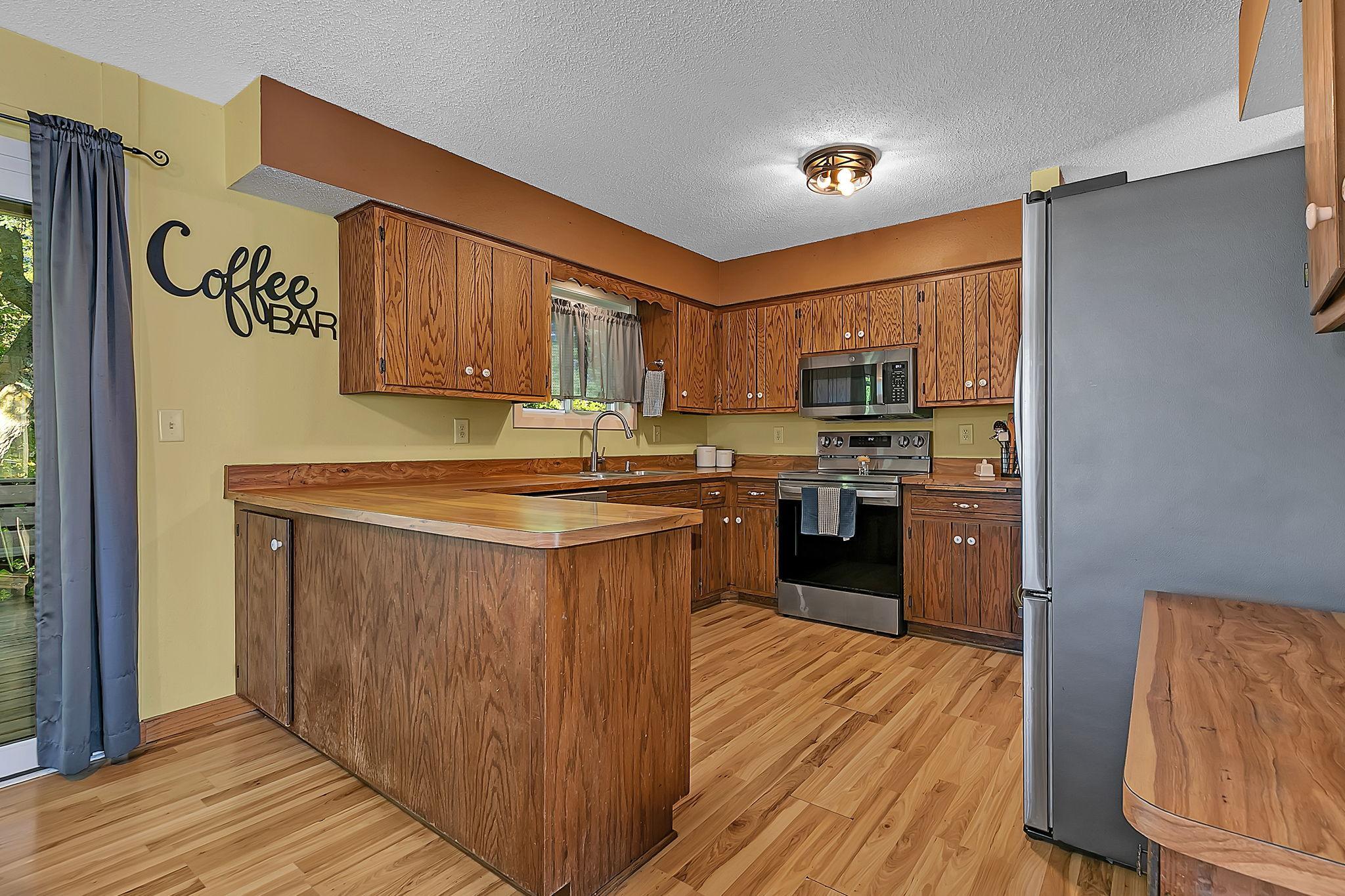 207 2nd Street NE