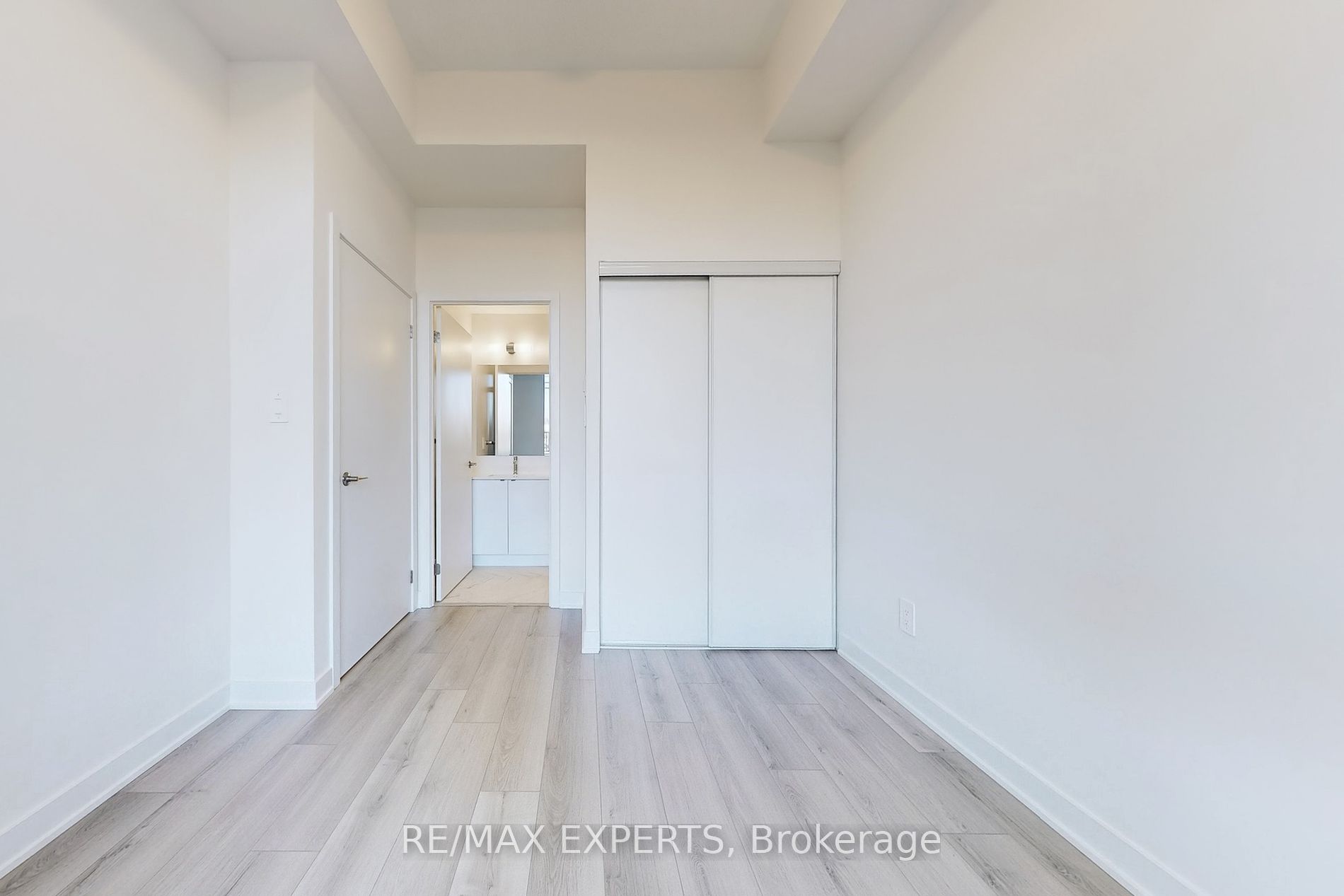 1440 Clarriage Crt 106