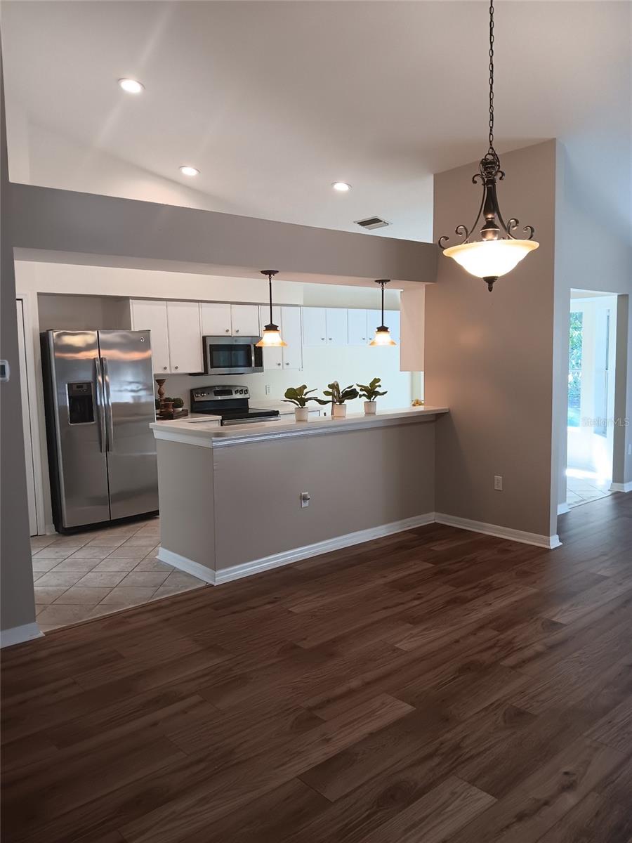 11148 Hollander Avenue