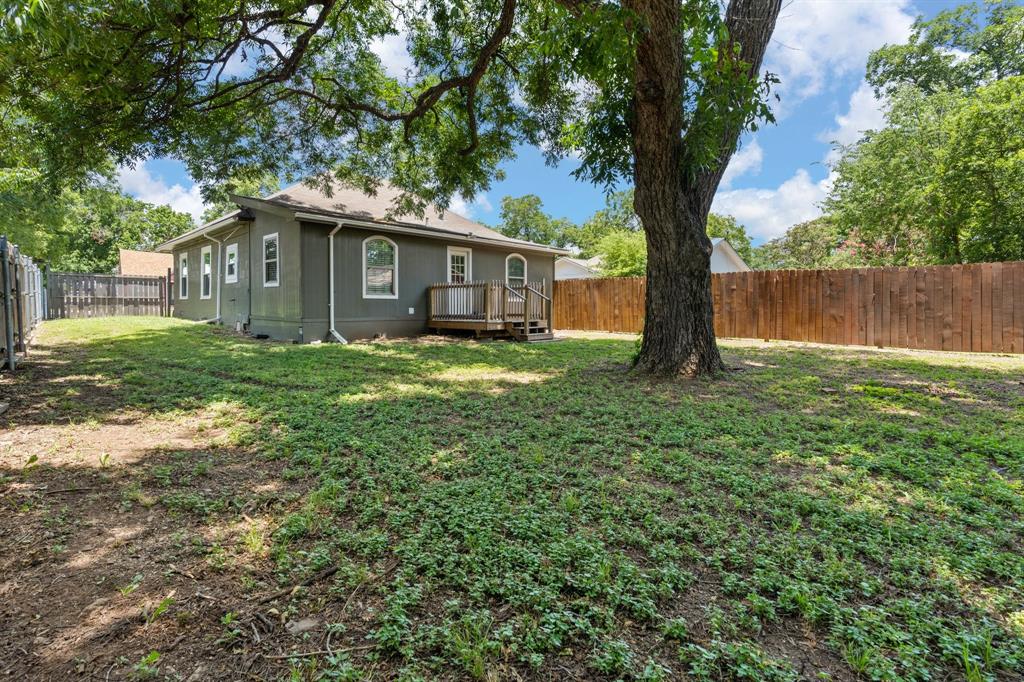 505 1/2 College Street 505