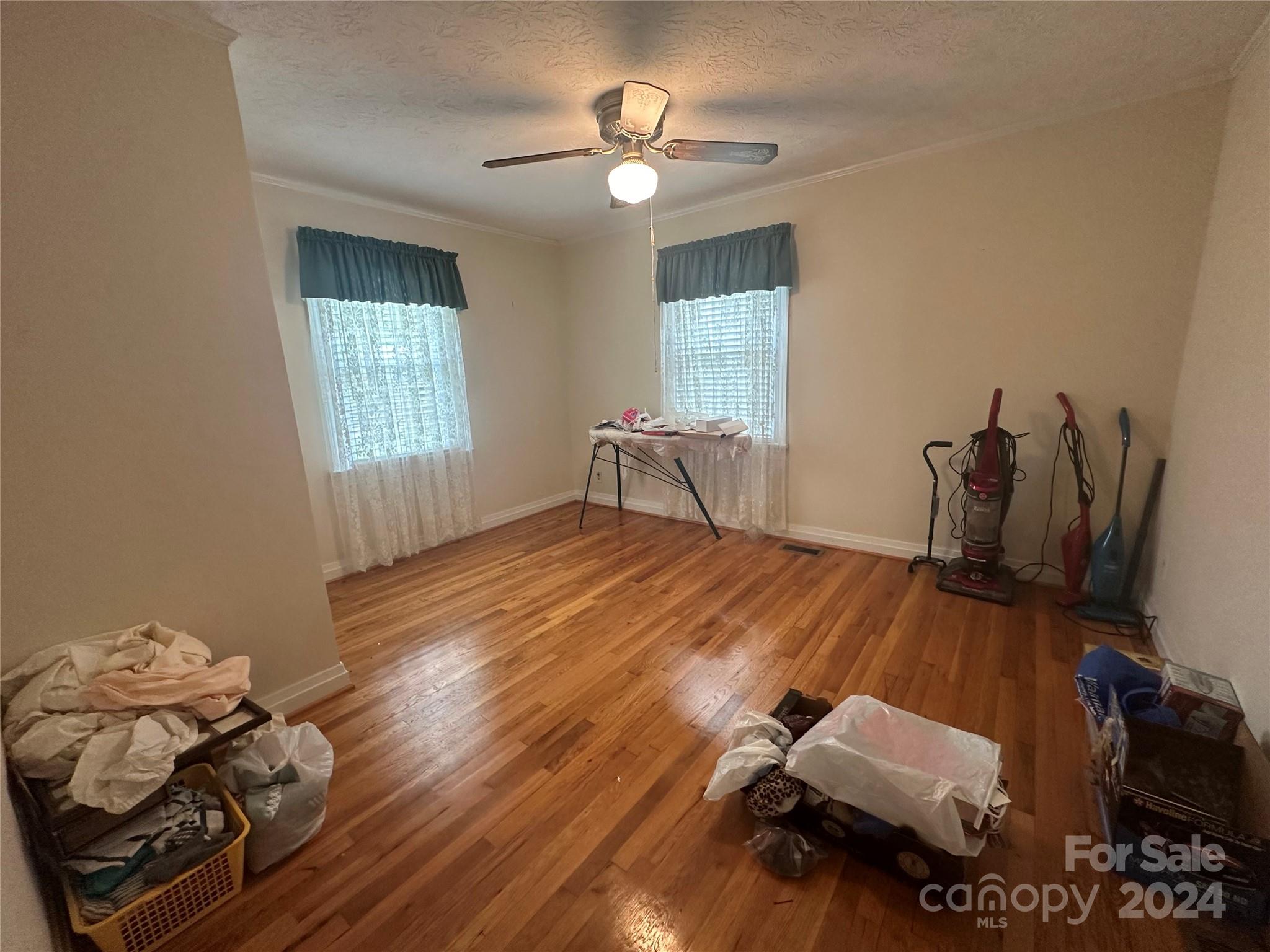2406 Central Drive