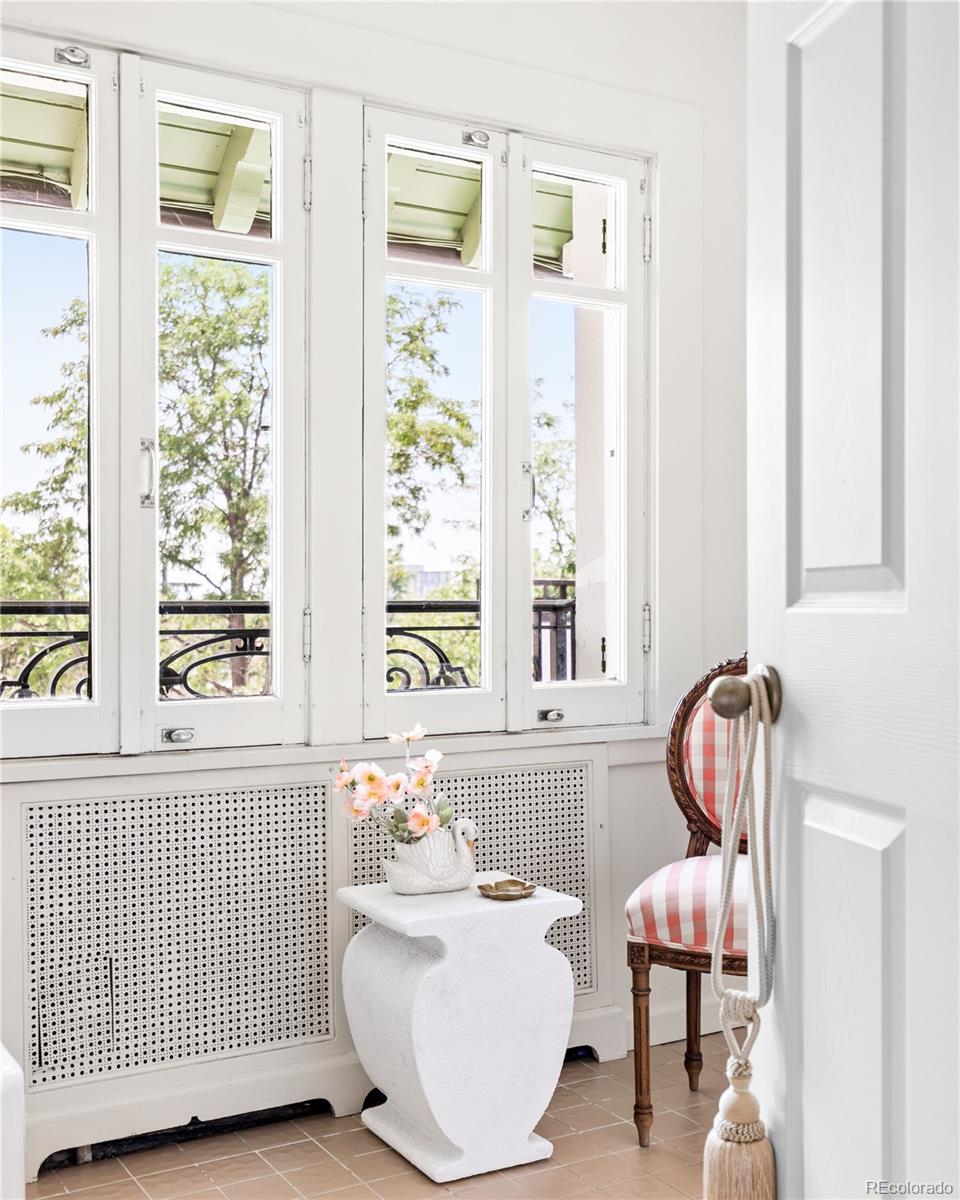 707 N Washington Street B