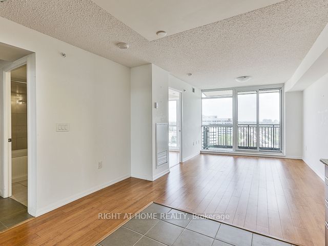 800 W Lawrence Avenue West Ave 1324