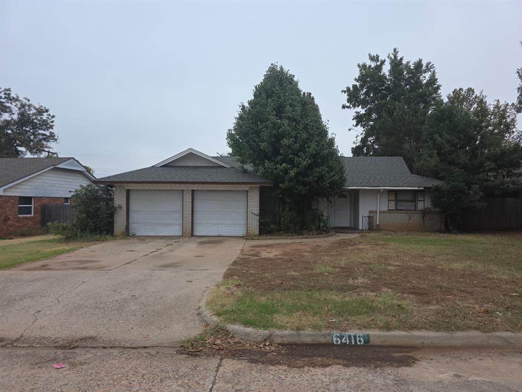 Endless Possibilities in a GREAT Neighborhood!
This 3-bedroom, 2-bath home offers generously sized rooms and a layout that feels much larger than the square footage listed in public records. Located in a desirable neighborhood, this property sits on a fantastic lot with plenty of potential.
Please note: The home needs work and is being sold as-is, where-is. Perfect for investors or buyers looking to renovate and make it their own.
Cash or conventional offers only.
eashy to show and no utilities are turned on..