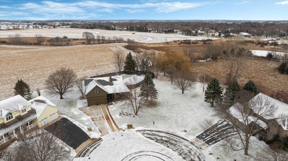 1722 Boxwood Circle