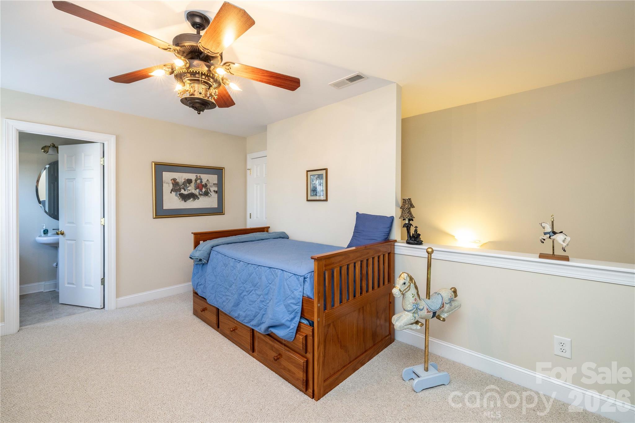 10806 Willow Oak Road