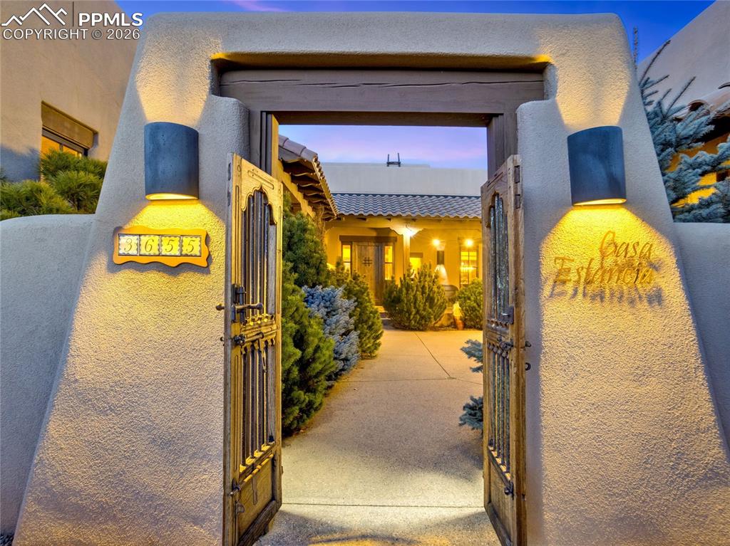 3655 Camel Grove
