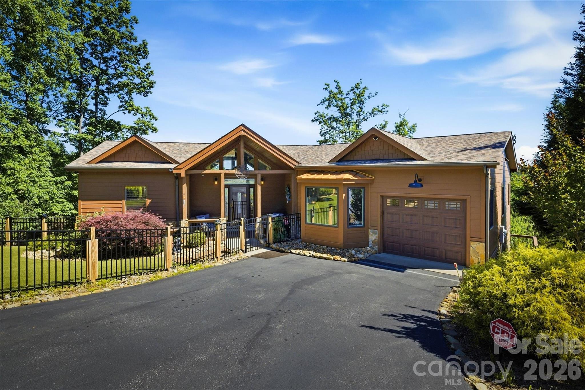 315 Lakeview Trail