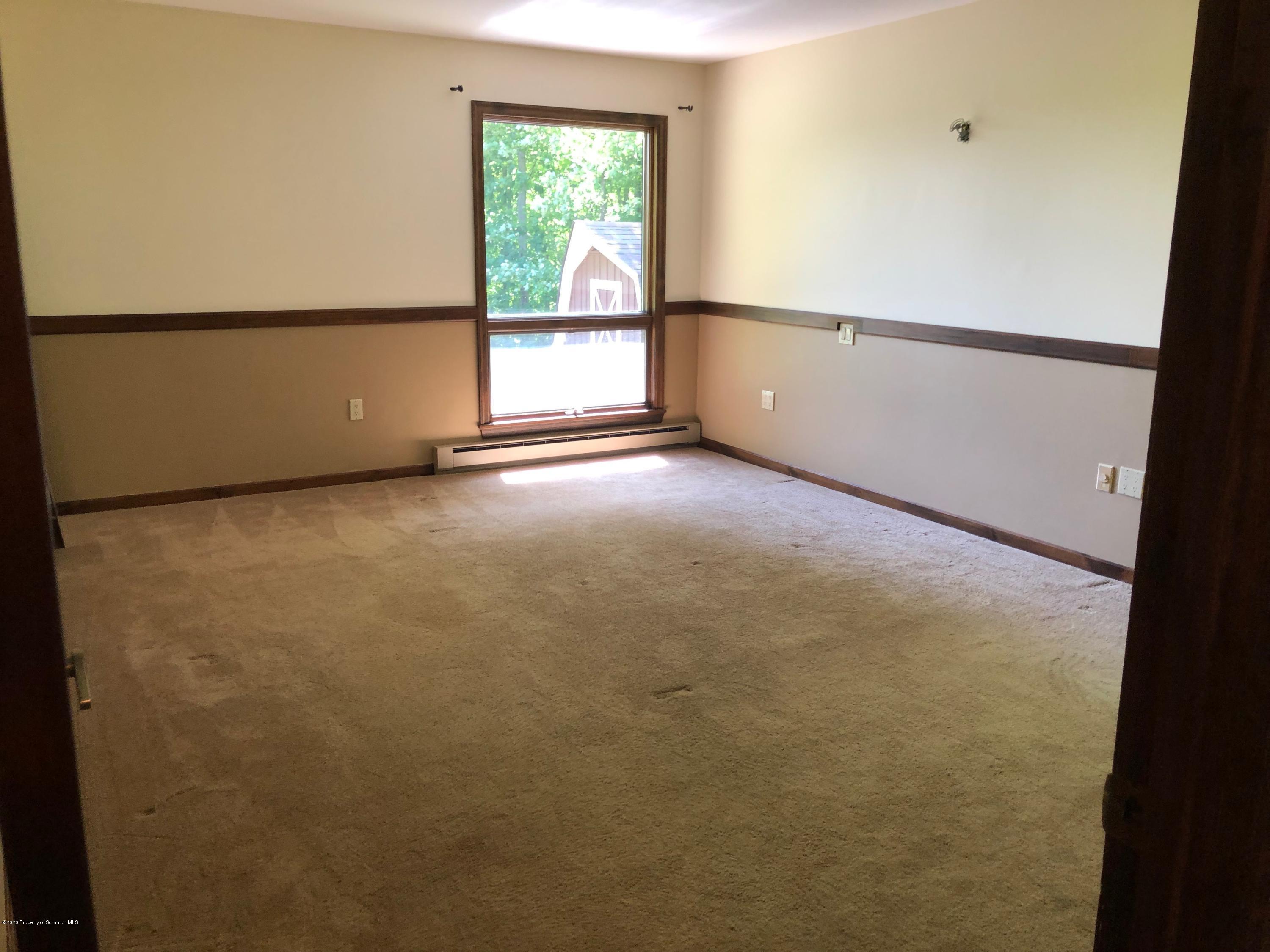 4262 Hamlin Hwy - Route 590