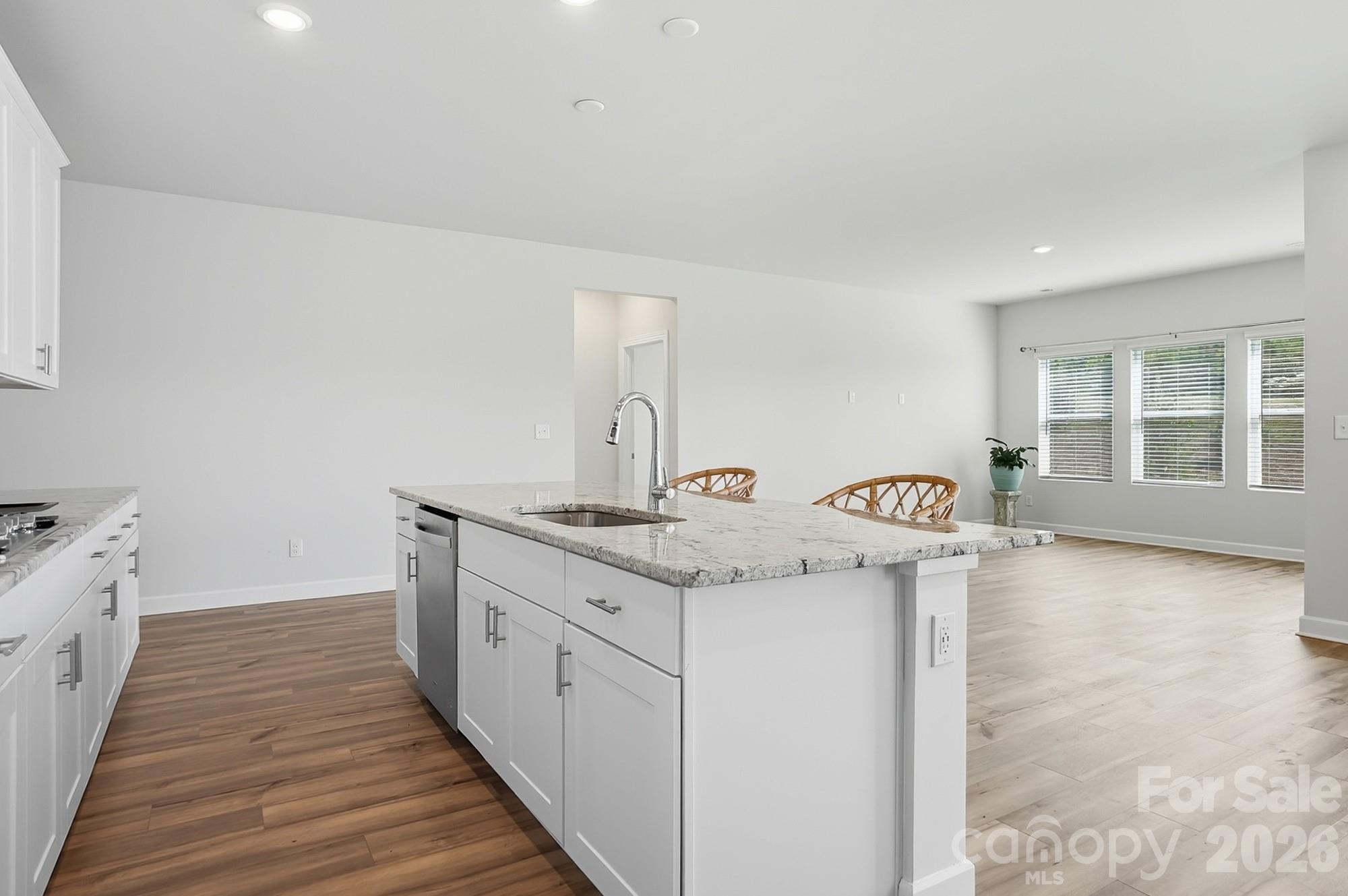 1020 Alicante Avenue