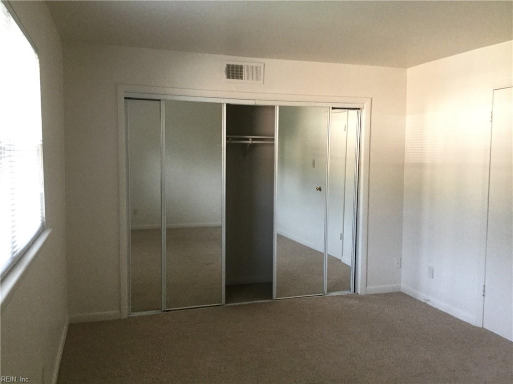 2219 Pine Shore Court
