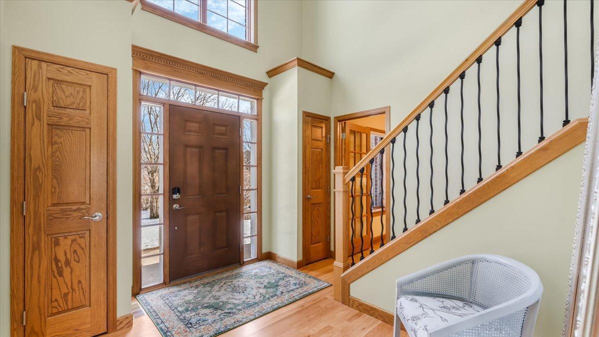 715 Falcon Court