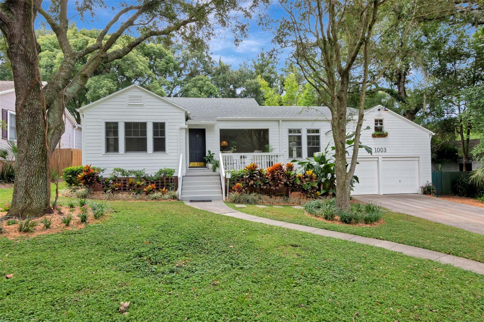 1003 E Clifton Street