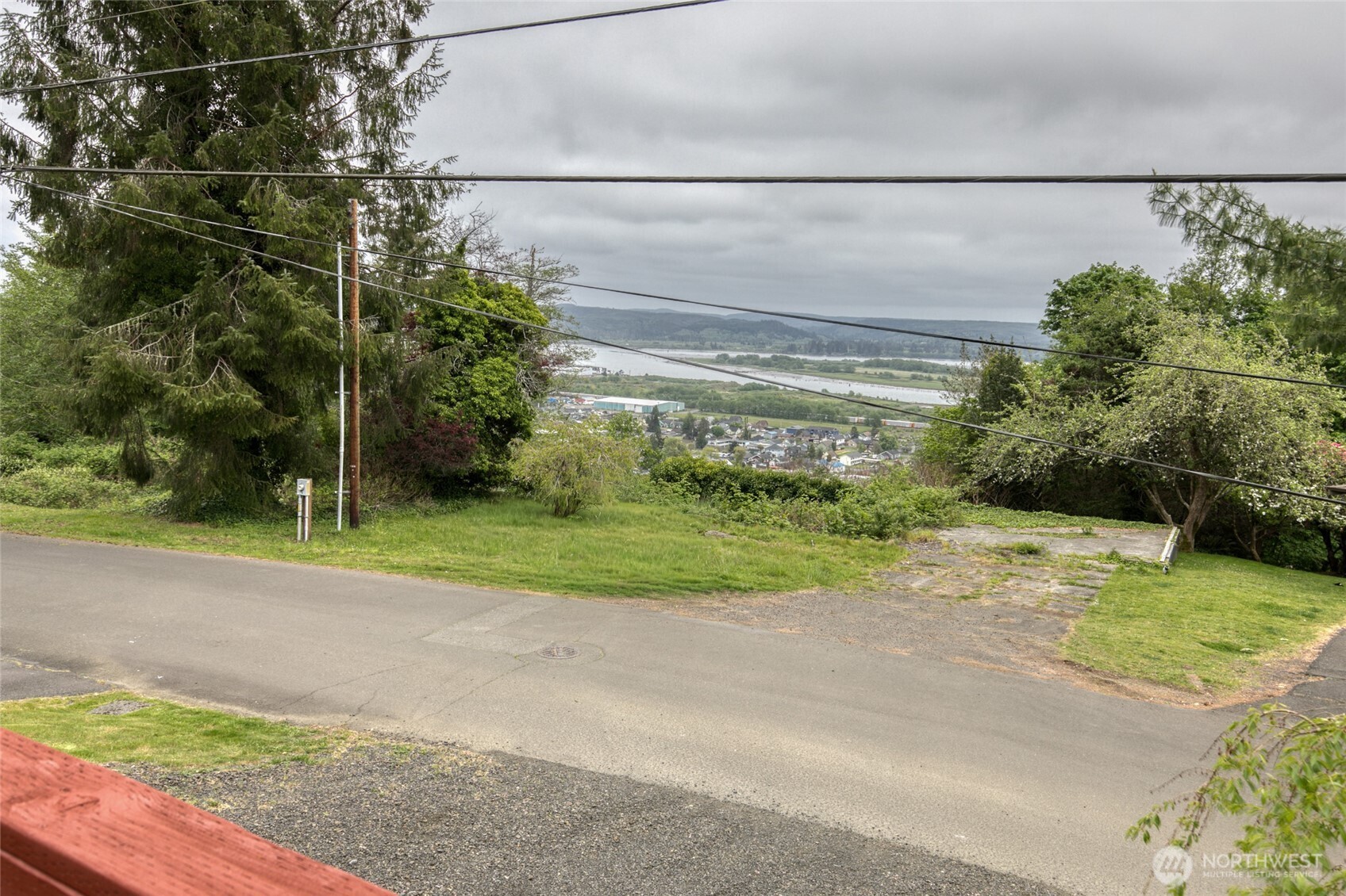 425 Beacon Hill Drive