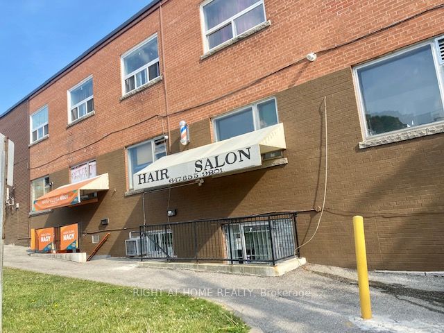 1760 Victoria Park Ave B1