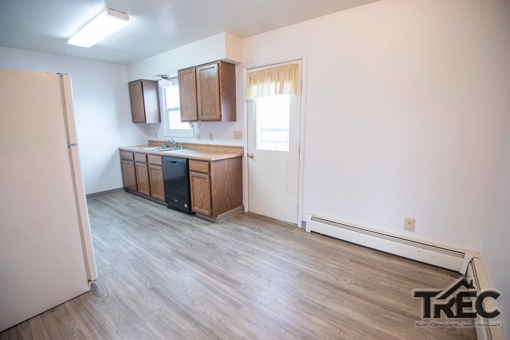 888 N Gilbert St 15