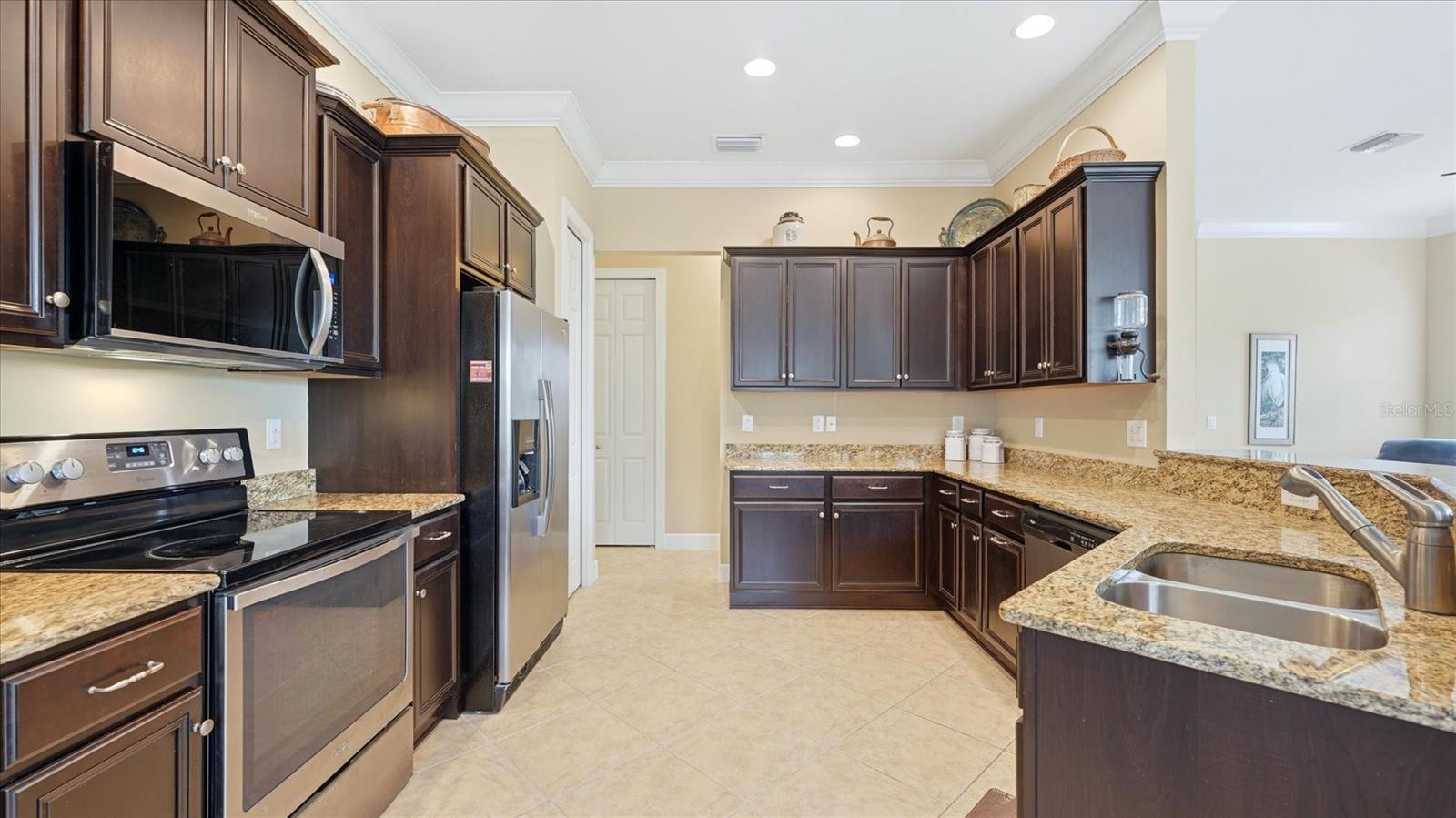 13057 Creekside Lane