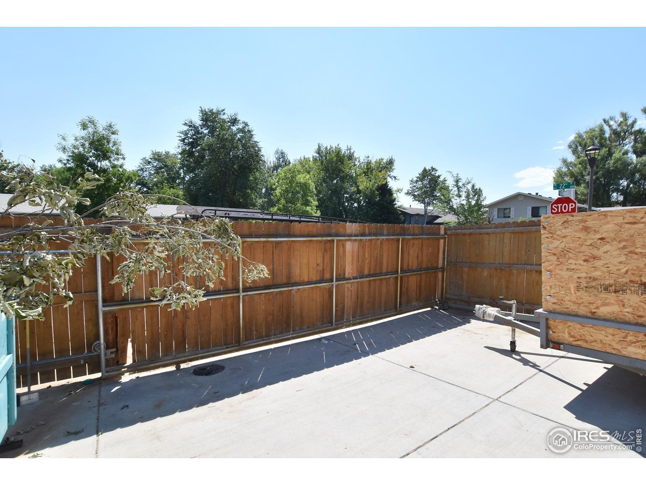2151 S Custer Ave