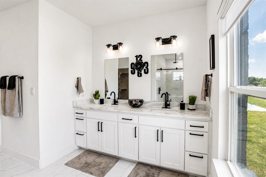 311 Dobbs Trail