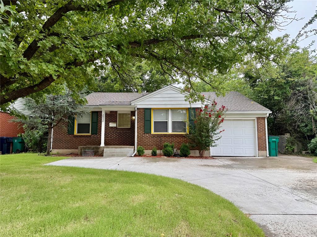 This charming 2-bedroom, 1-bath gem is full of character and endless potential. Move-in ready from day one, this adorable home features a bright, open living area with clean lines and a spacious kitchen, offering comfort and convenience right away. With two generously sized bedrooms and a well-appointed bathroom, it’s the perfect place to settle in now and make your own over time.The home also boasts a brand-new driveway with easy turnaround access, a one-car garage, and a stunning mature shade tree that adds beautiful curb appeal. The large, private backyard provides plenty of room for entertaining, gardening, relaxing, or future improvements.Located in a wonderful established neighborhood rich with history, this property is just blocks from downtown, the hospital, parks, shopping, dining, and everyday conveniences.Whether you’re searching for your next home, an investment property, a long-term rental, or a fantastic Airbnb opportunity, this property offers incredible flexibility. Enjoy this move-in ready home exactly as it is, or let your imagination add even more value to this already charming gem with endless potential.Priced to sell at just $134,950. Don’t miss your chance to own this charming, move-in ready home with endless potential. Schedule your showing today!