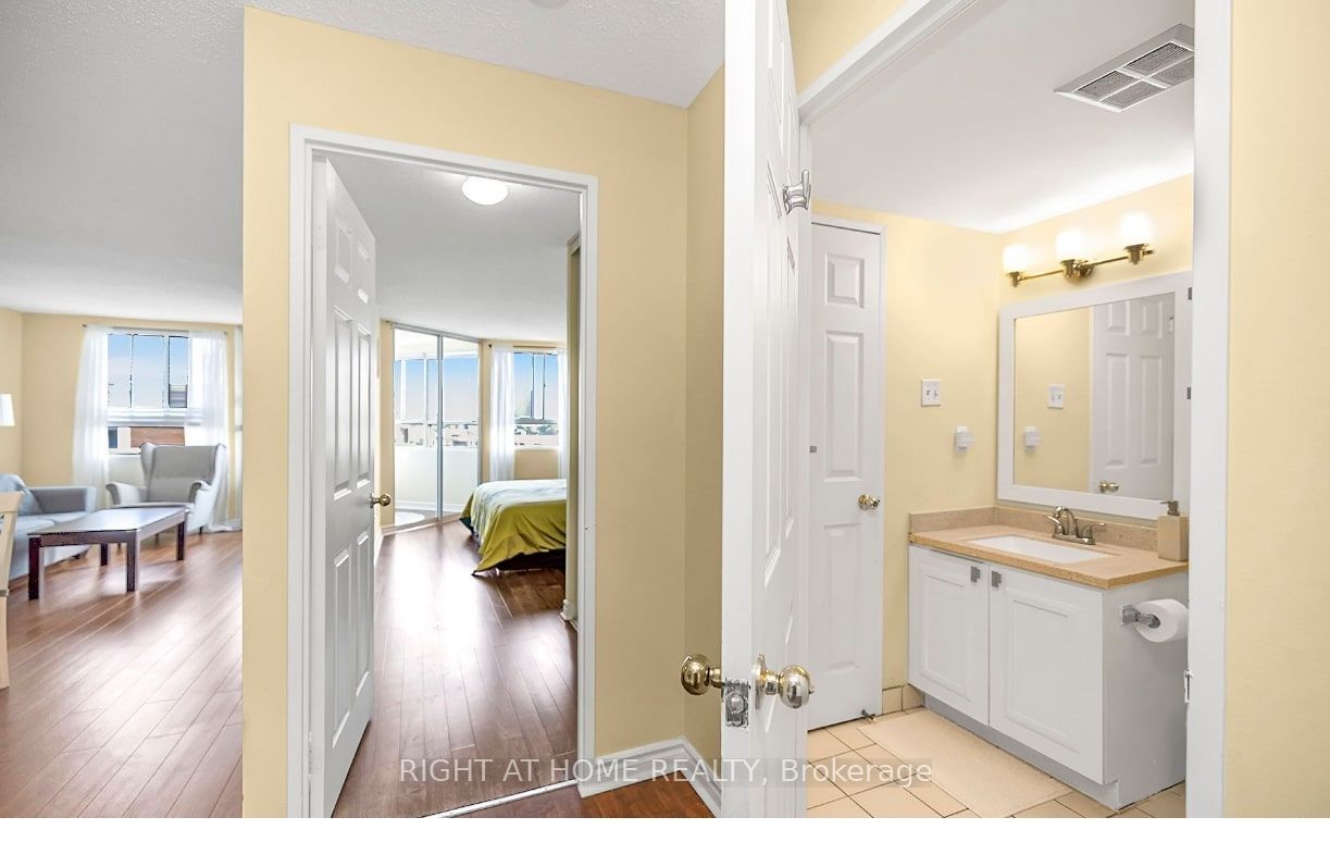 4 S Park Vista Dr 1113