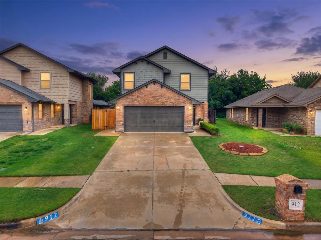 Welcome to 912 Saint Cecil in Moore! This beautiful two-story home offers a functional layout with 2.5 bathrooms and inviting living spaces throughout. Located in the heart of Moore near a beautiful park, walking trail, splash pad, and shopping centers, this home provides convenient access to nearby outdoor recreation and everyday amenities. A great combination of comfort, location, and convenience in a desirable Moore setting.