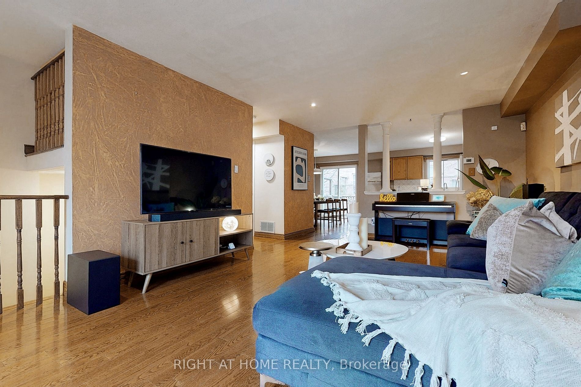 2370 W Britannia Rd 7