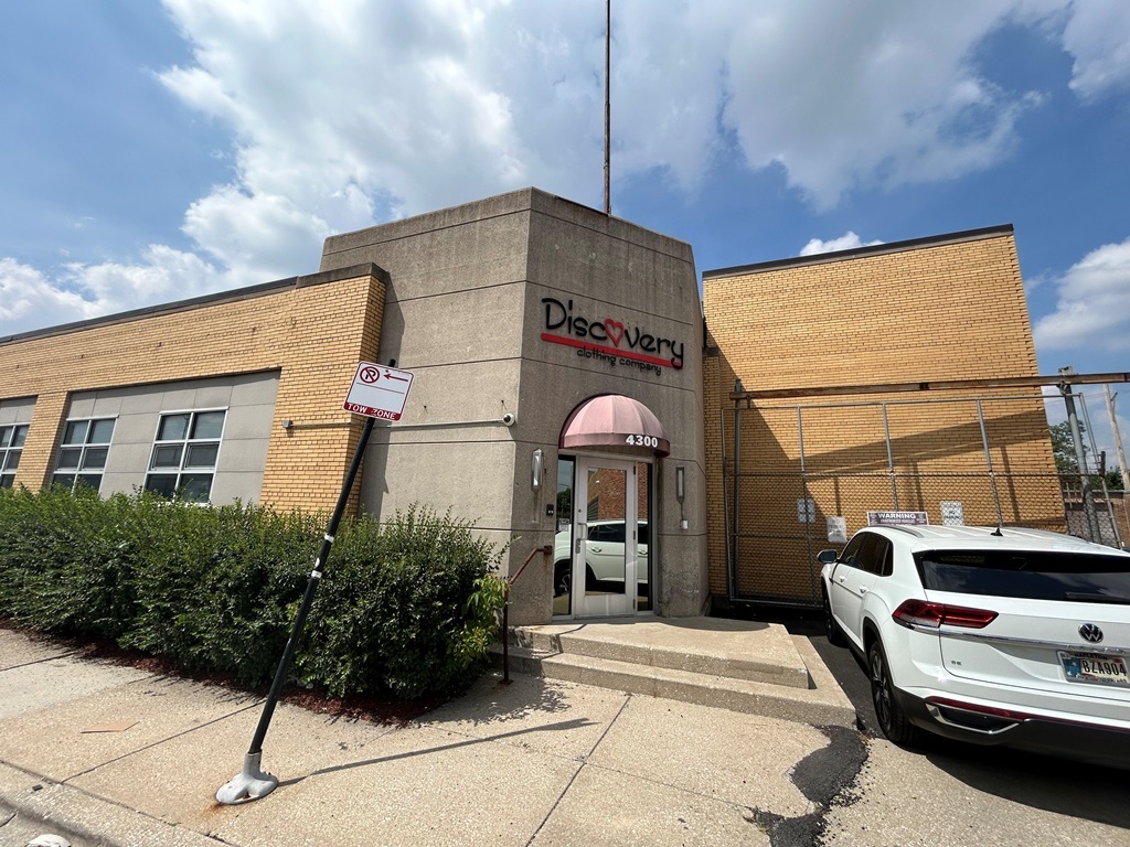 UNBEATABLE LOCATION! Adjacent to I-90/94 junction. 47,180 SF freestanding industrial/office building with 30 parking spaces on Chicago's North Side. Excellent public transportation options-including the Mayfair Metra, Montrose CTA Blue Line, and bus services. Includes  2 loading docks and 1 drive in door. Flexible floor plan with 28,206 SF of industrial space and 18,974 SF of office space (easy to convert to warehouse). The office space has high-end office finishes, 19 private offices, a spacious lunchroom, IT/server room, a large open work area, a second-floor conference room, reception and skylights. With up to 60-foot clear spans, floor drains, and a dedicated generator, the property is well suited for a variety of uses. Office space can also be reduced to expand warehouse capabilities. Current owners would leaseback between 10,000 to 20,000 SF at fair market rate. This is a rare opportunity to acquire a highly functional, well-located building in one of Chicago's most accessible corridors. Only 8 miles to O'Hare and 8 miles to Chicago CBD.