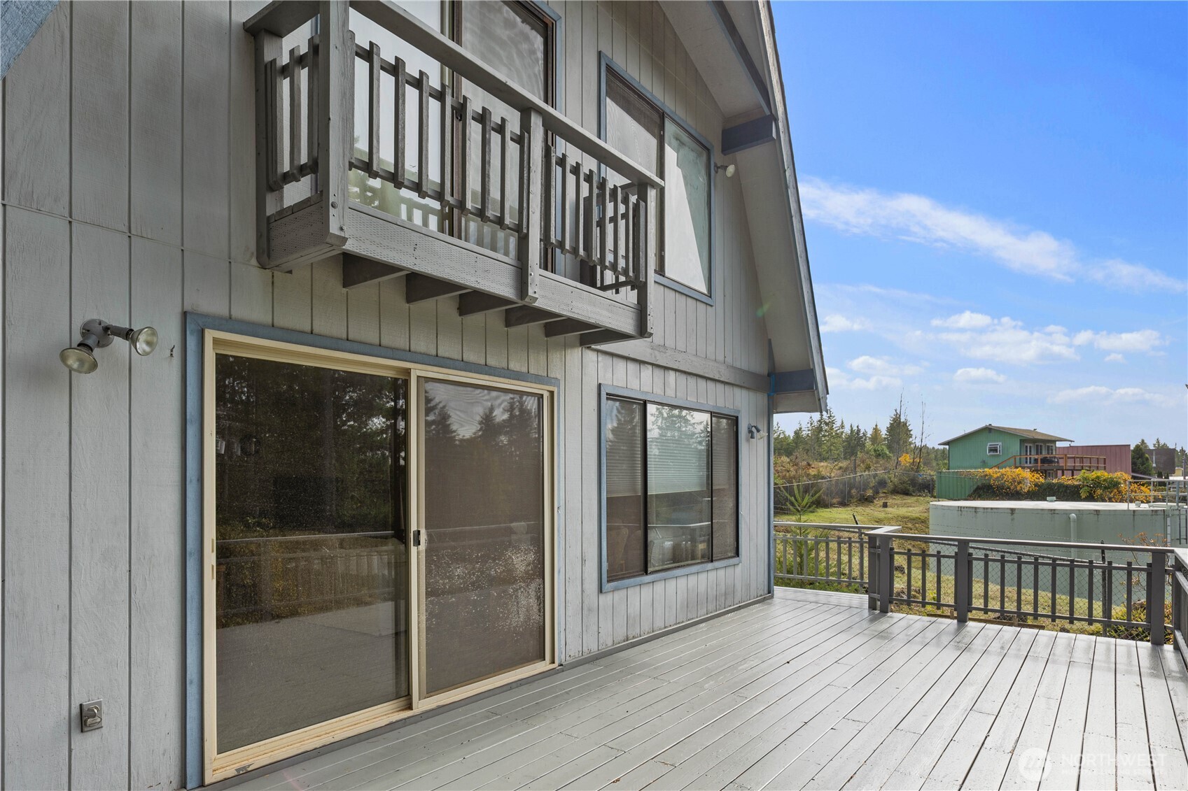 350 Olympic Drive E