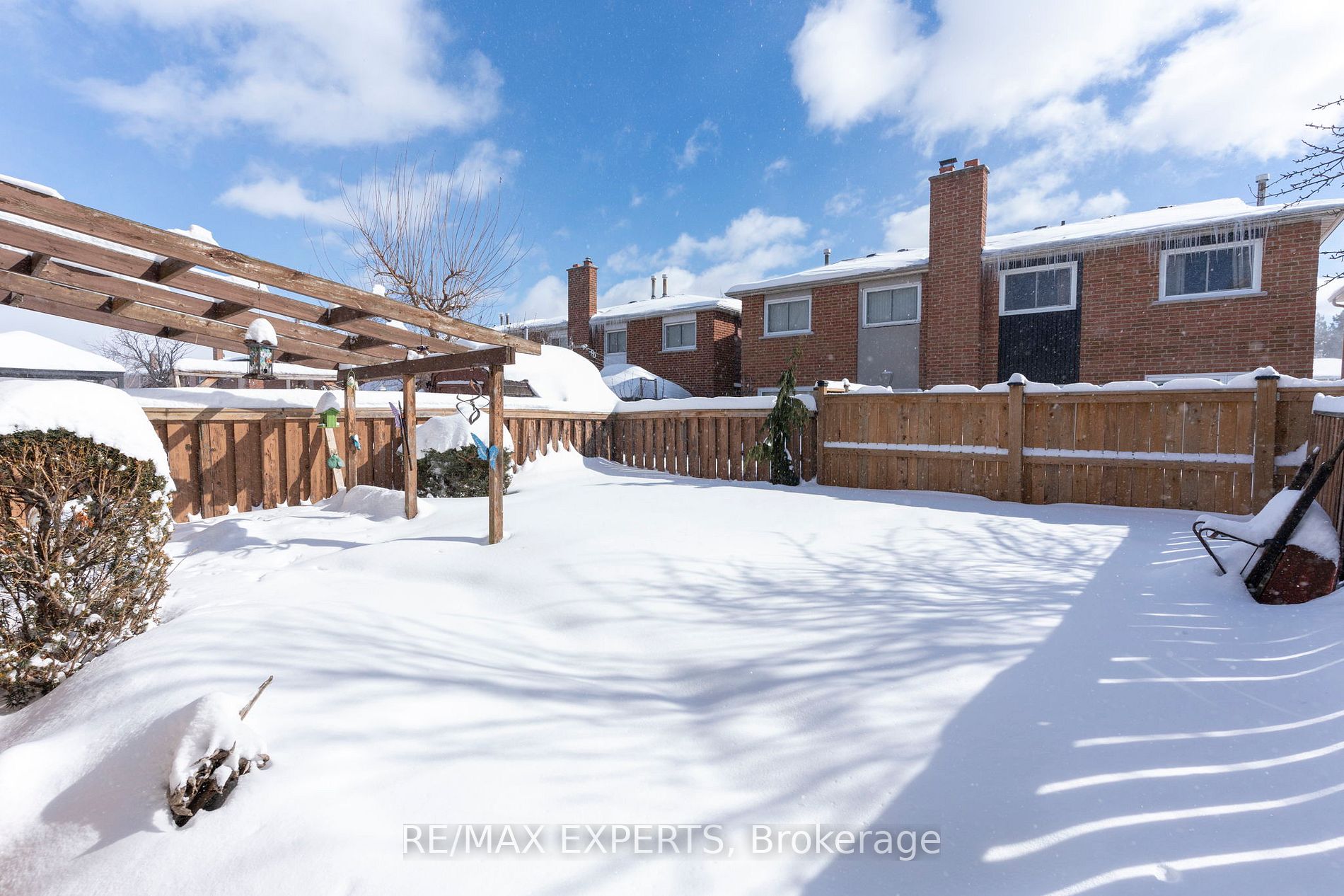 195 Aberdeen Ave