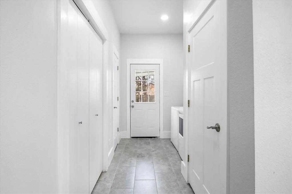 2200 N Beaton Street